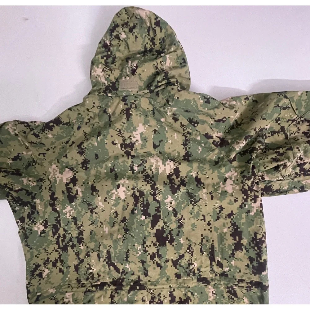 US Navy Working Parka Type III AOR2 NWU Digital Camo Large Long W911QY-11-D-0086 - Picture 7 of 12